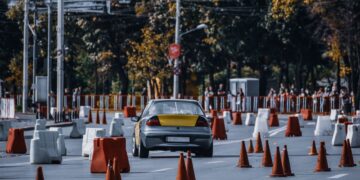 Vorausschauendes Fahren meistern: So sind Sie sicher im Straßenverkehr unterwegs