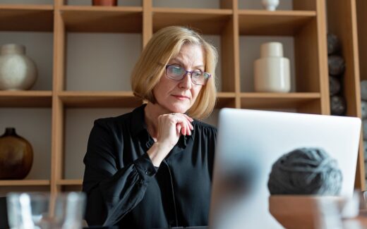 Online-Kurse als Nebeneinkommen für Angestellte 2026